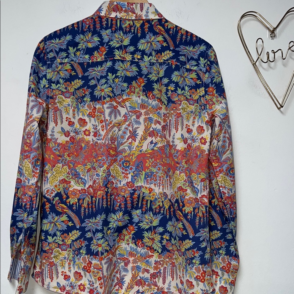 J. McLaughlin Button down wallflower stripe blouse size Medium - Picture 5 of 7